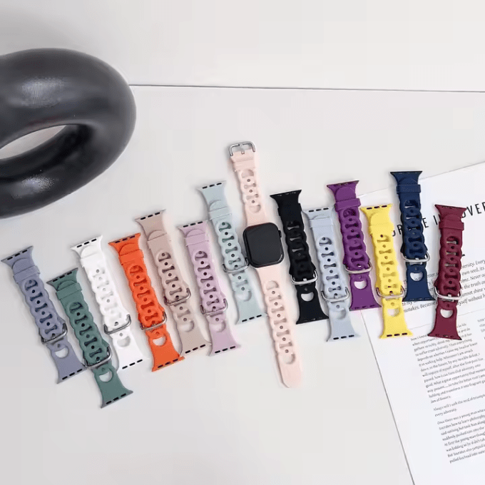 New circular hollow watch strap