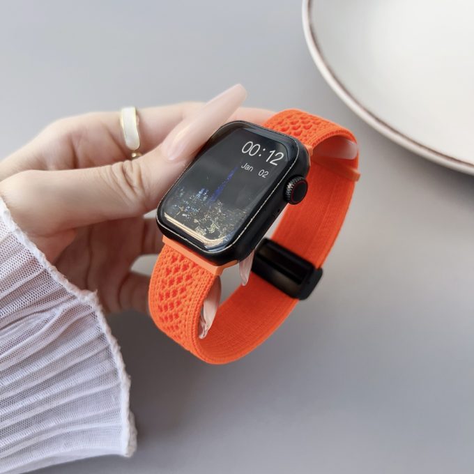 Apple Knitted Nylon Loop Magnetic Strap